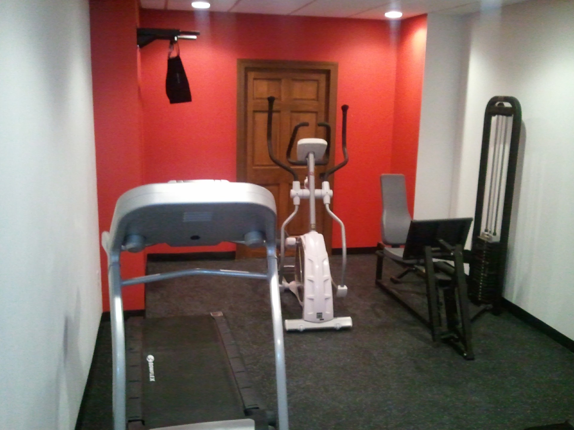Basement home gym build — after
